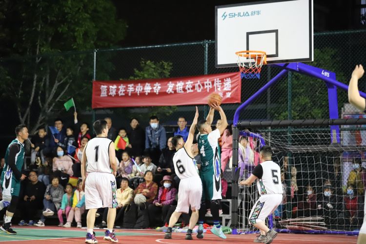 是对外的